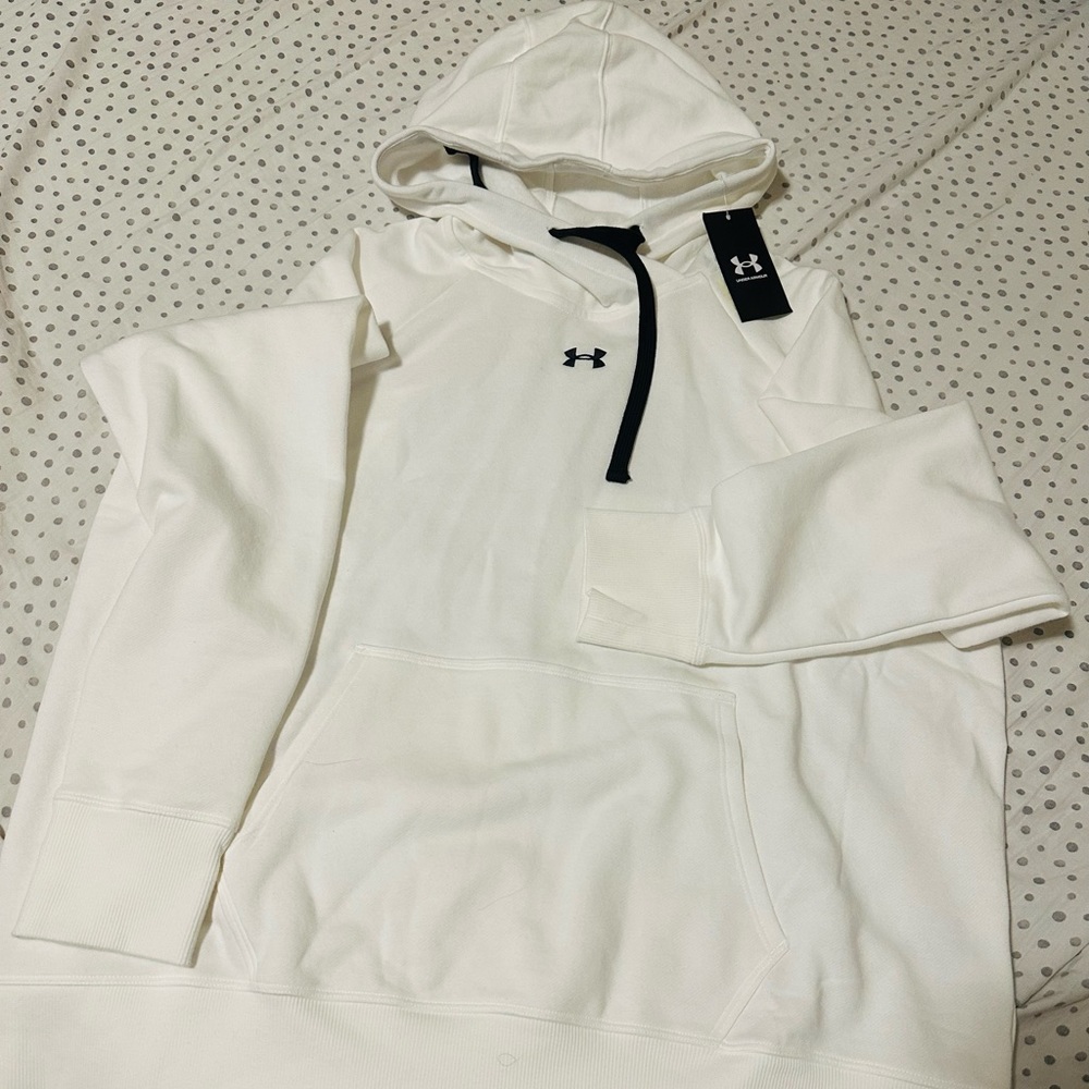 Under Armour White Front Pocket Female Hoodie XL Brand New with Tag